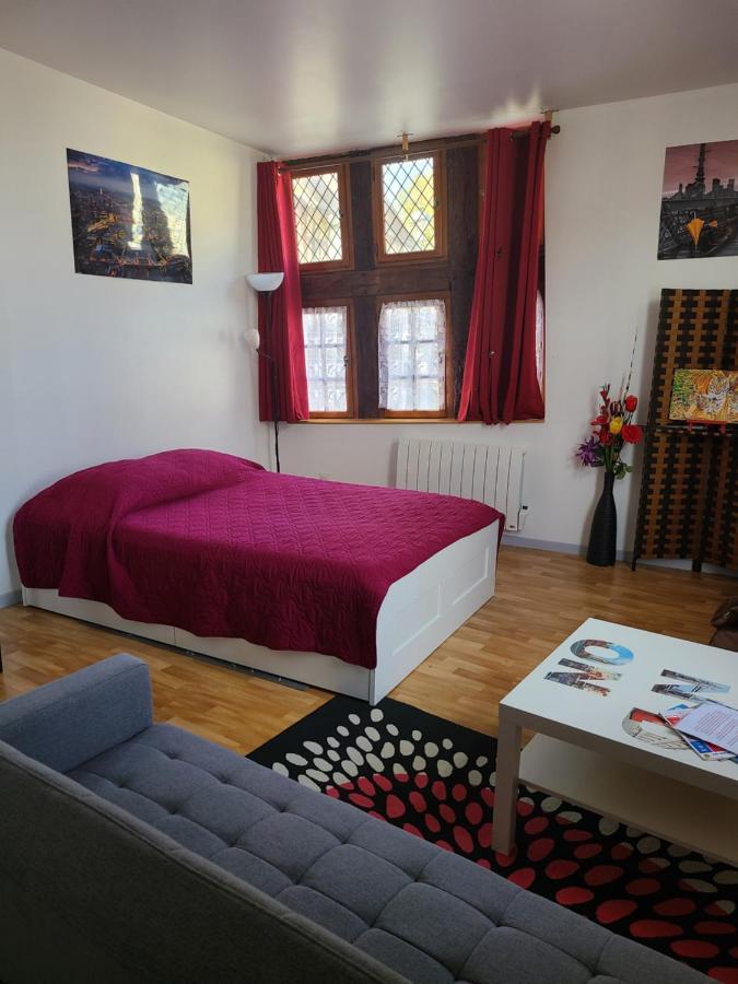 Appartement Du Vieux トロワ エクステリア 写真