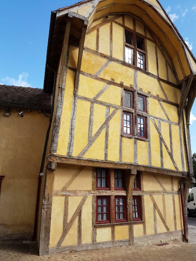 Appartement Du Vieux トロワ エクステリア 写真