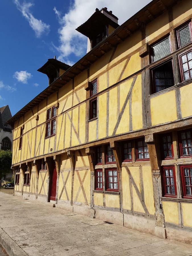 Appartement Du Vieux トロワ エクステリア 写真